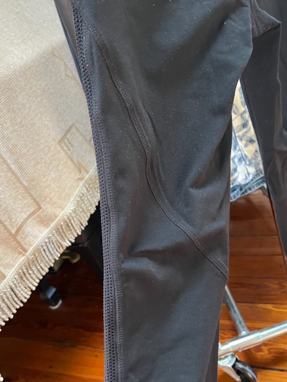 Athleta high rise cropped leggings with mesh - Picture 6 of 6